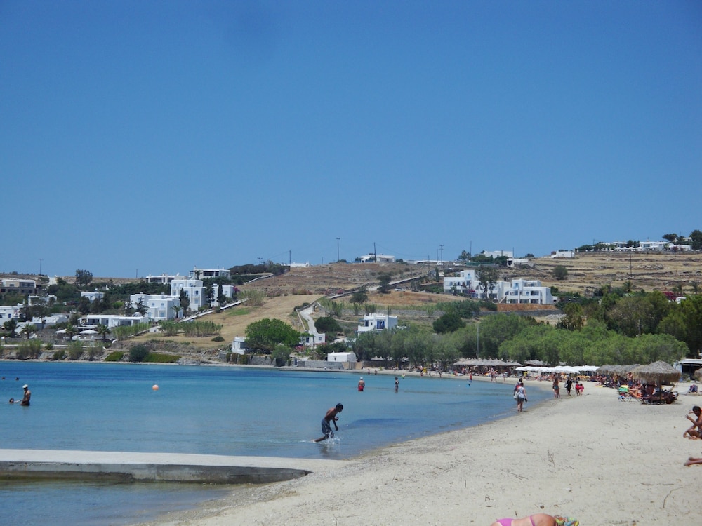 paros
