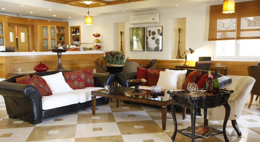 Porto Kea Suites,Kea>>Ioulida,5 star