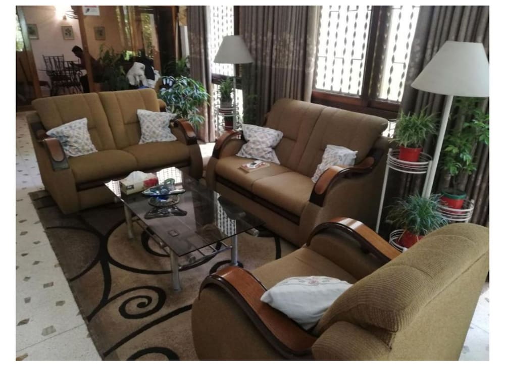 ambrosia guest house