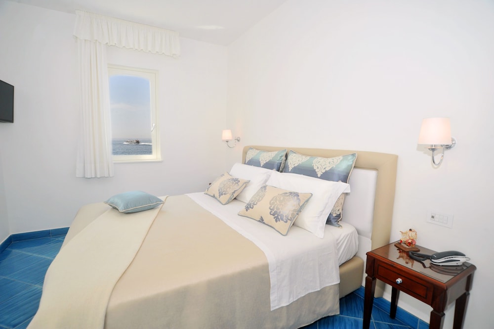 core amalfitano city suites