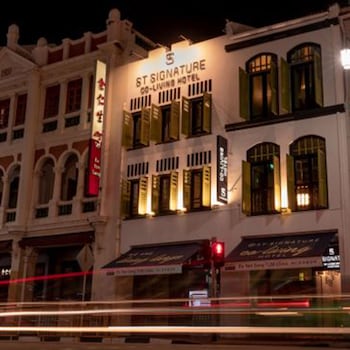 st signature chinatown