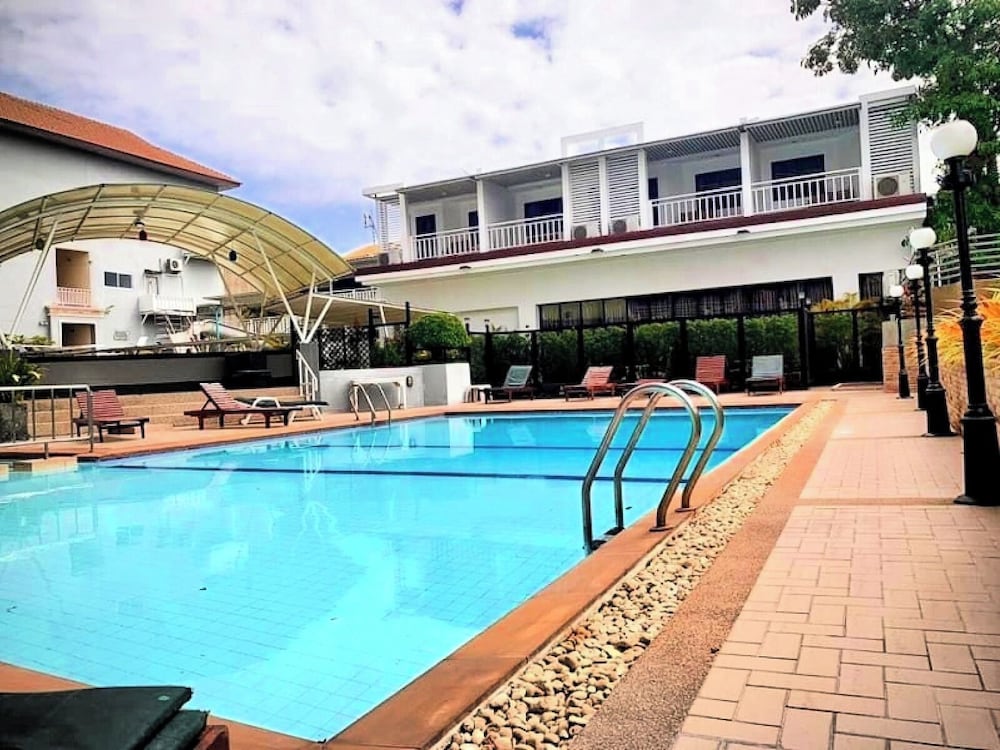 tanawit hotel hua hin