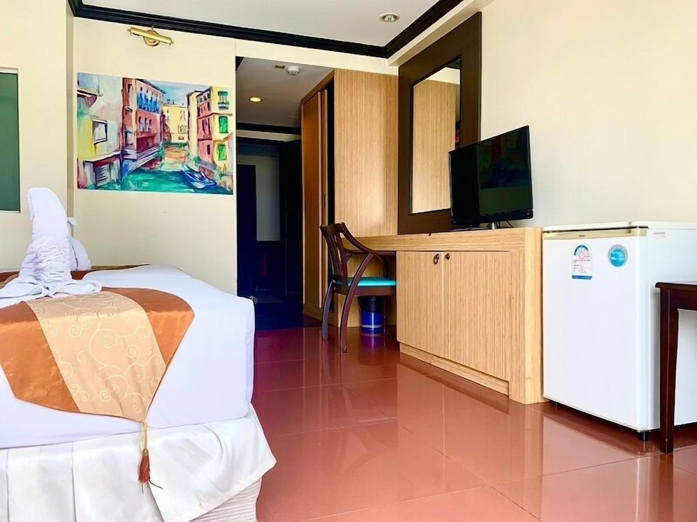 tanawit hotel hua hin