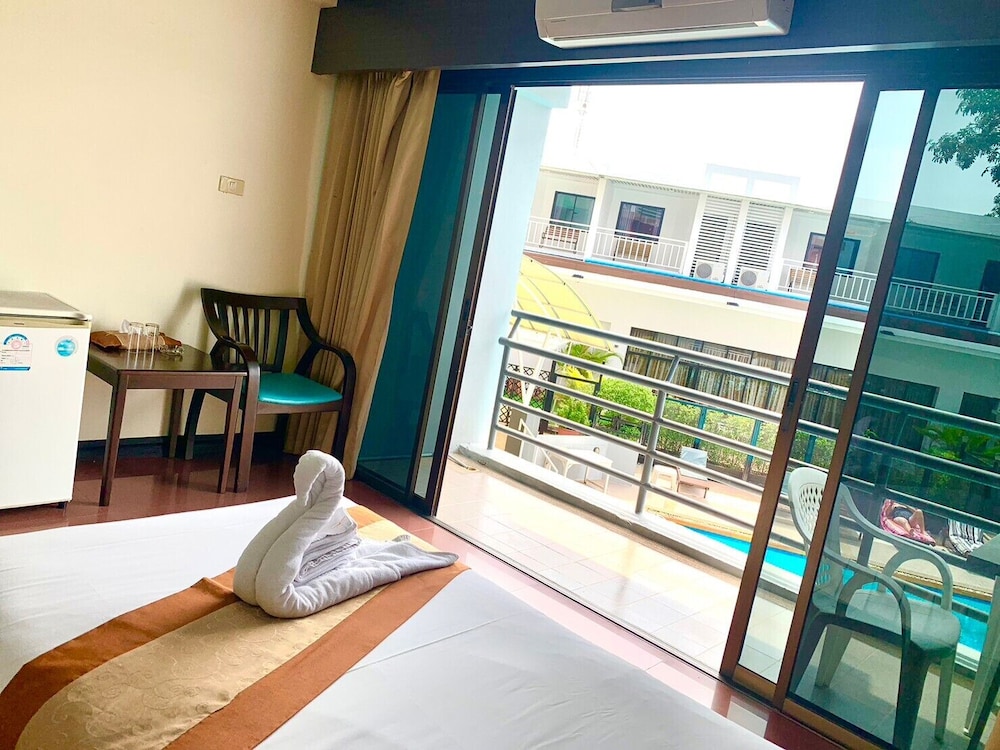 tanawit hotel hua hin