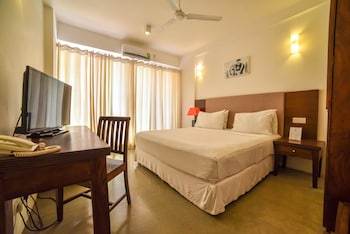 coral rock by bansei