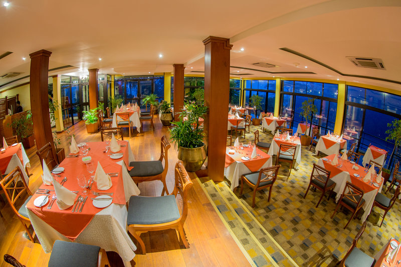 hunas falls hotel
