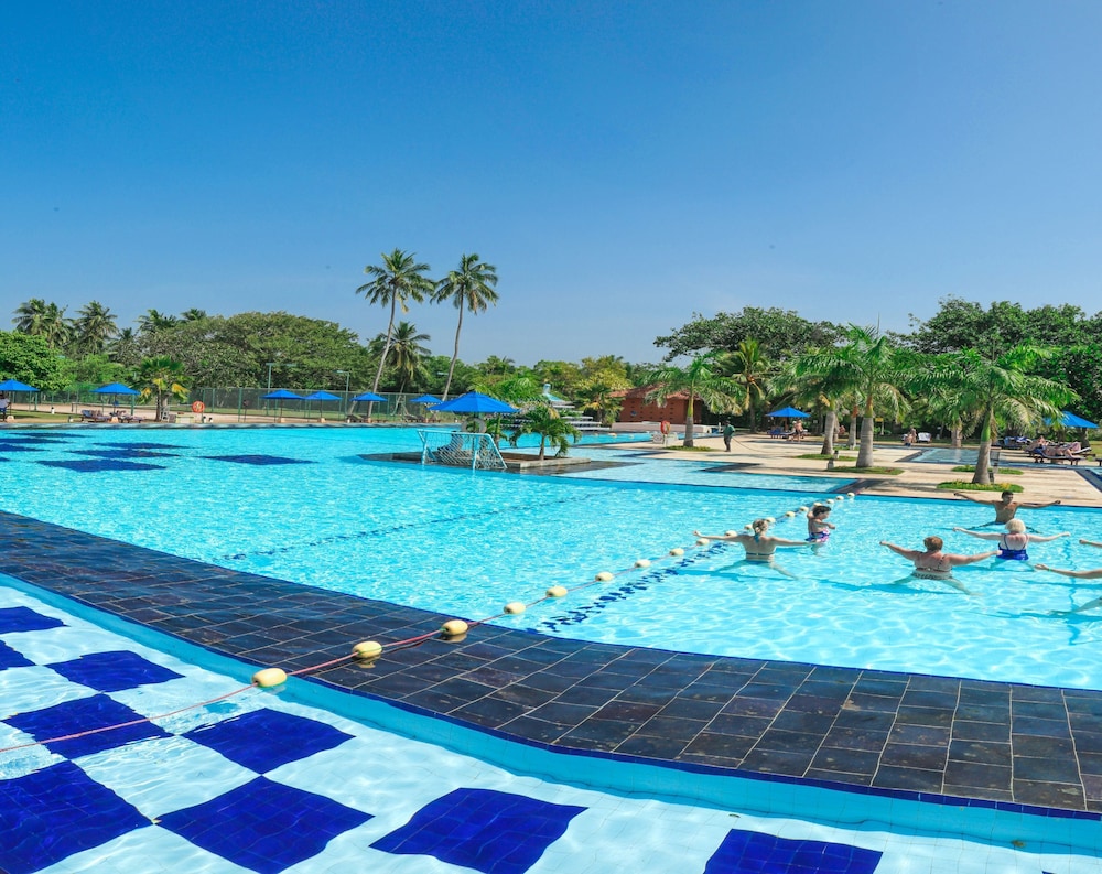 club palm bay