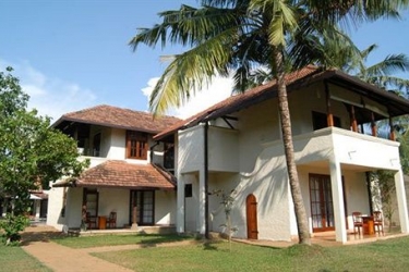 hibiscus beach hotel and villas