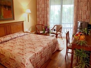 hibiscus beach hotel and villas