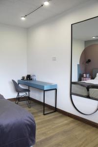 hover boutique hotel