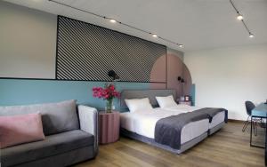 hover boutique hotel