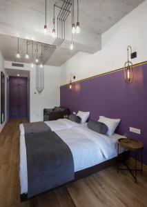 hover boutique hotel