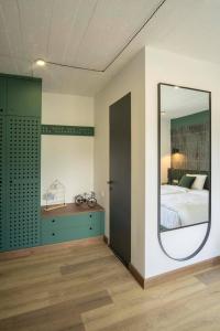 hover boutique hotel
