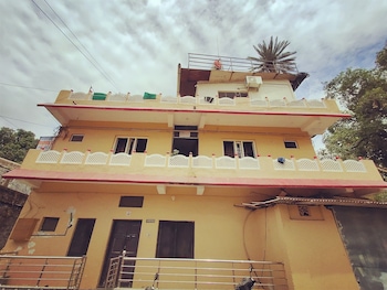 radhika palace