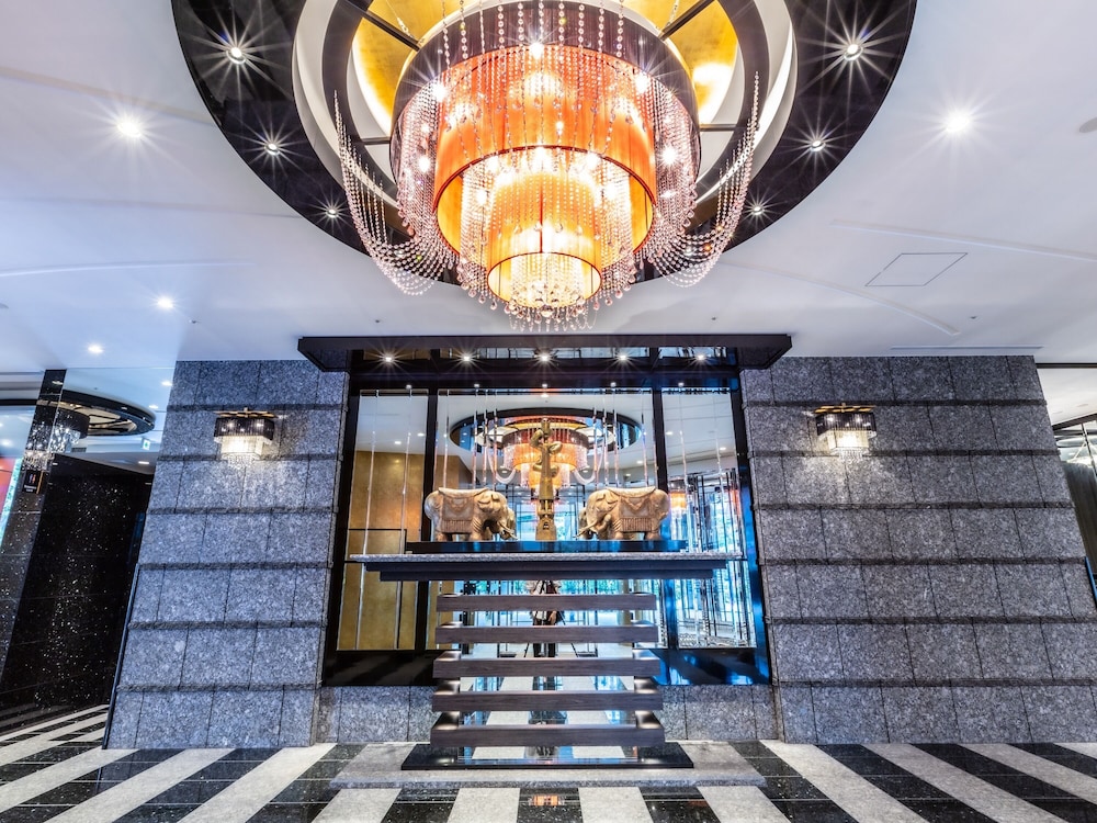 apa hotel and resort ryogoku eki tower