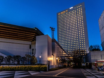 apa hotel and resort ryogoku eki tower