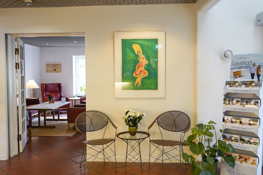 city hotel nattergalen