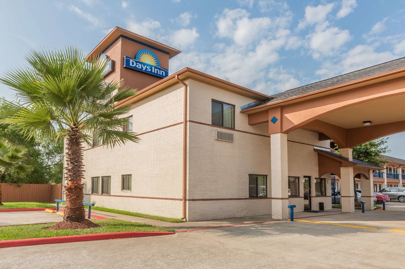 days inn by wyndham dickinson tx