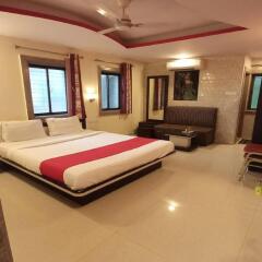 hotel panchgani crown