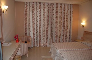 Hotel-Img