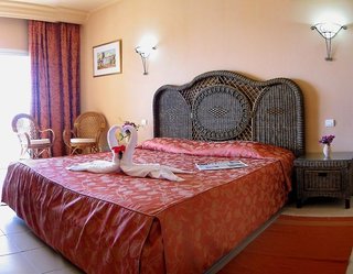 african queen hammamet