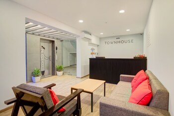 oyo townhouse 177 balewadi