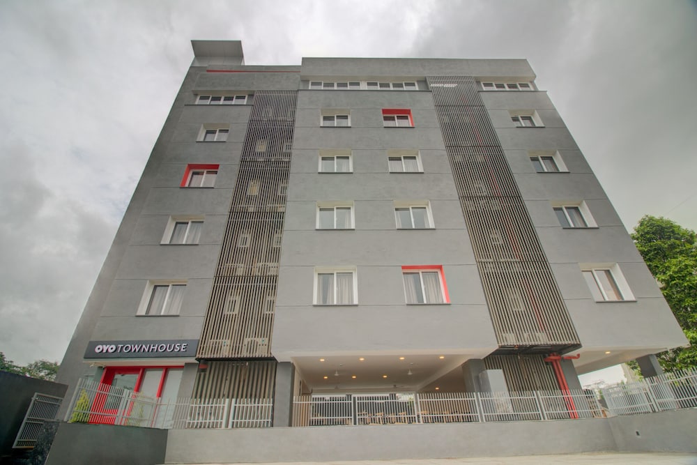 oyo townhouse 177 balewadi