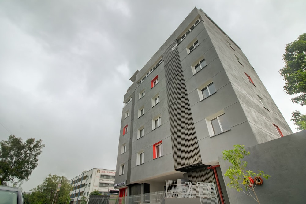 oyo townhouse 177 balewadi