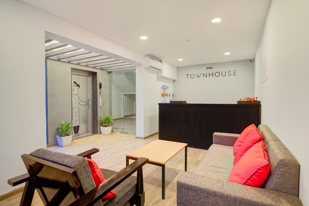 oyo townhouse 177 balewadi