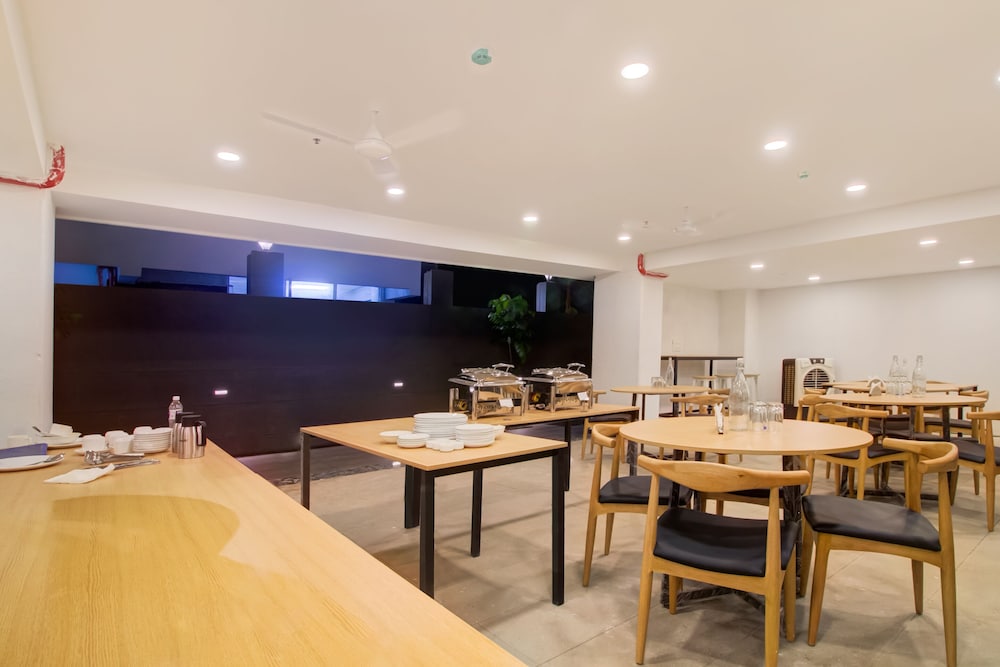 oyo townhouse 177 balewadi