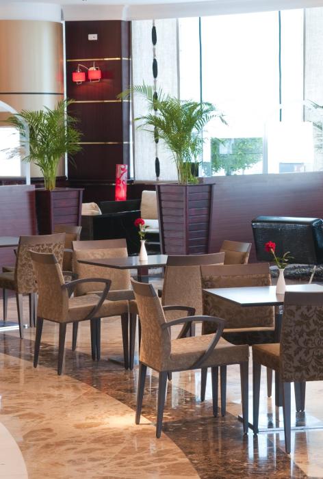retaj al rayyan hotel