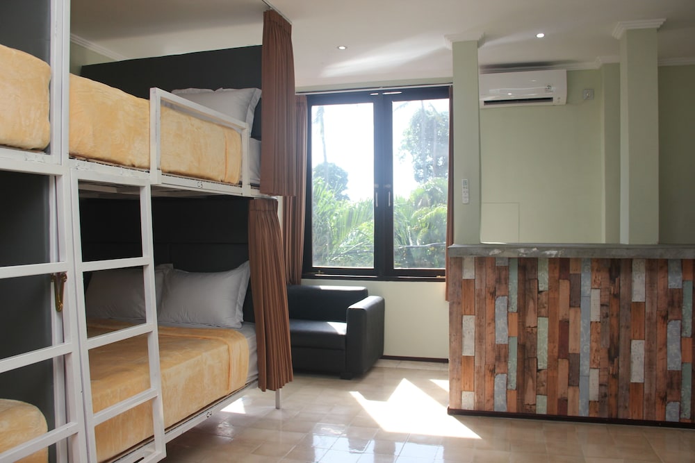 ala hostel