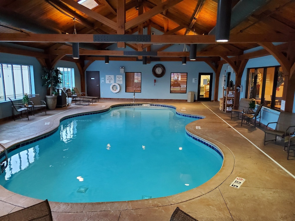 holiday inn express hotel and suites donegal by ihg