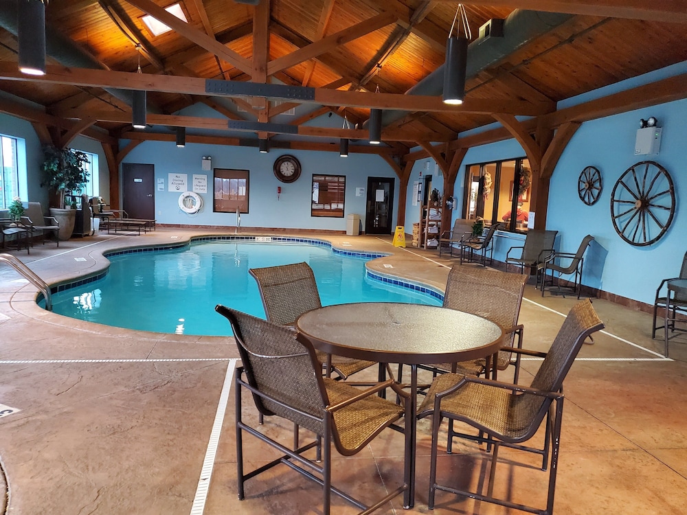 holiday inn express hotel and suites donegal by ihg