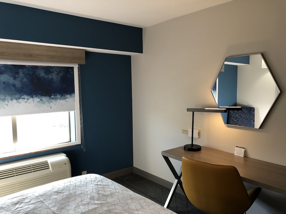 holiday inn express hotel and suites donegal by ihg