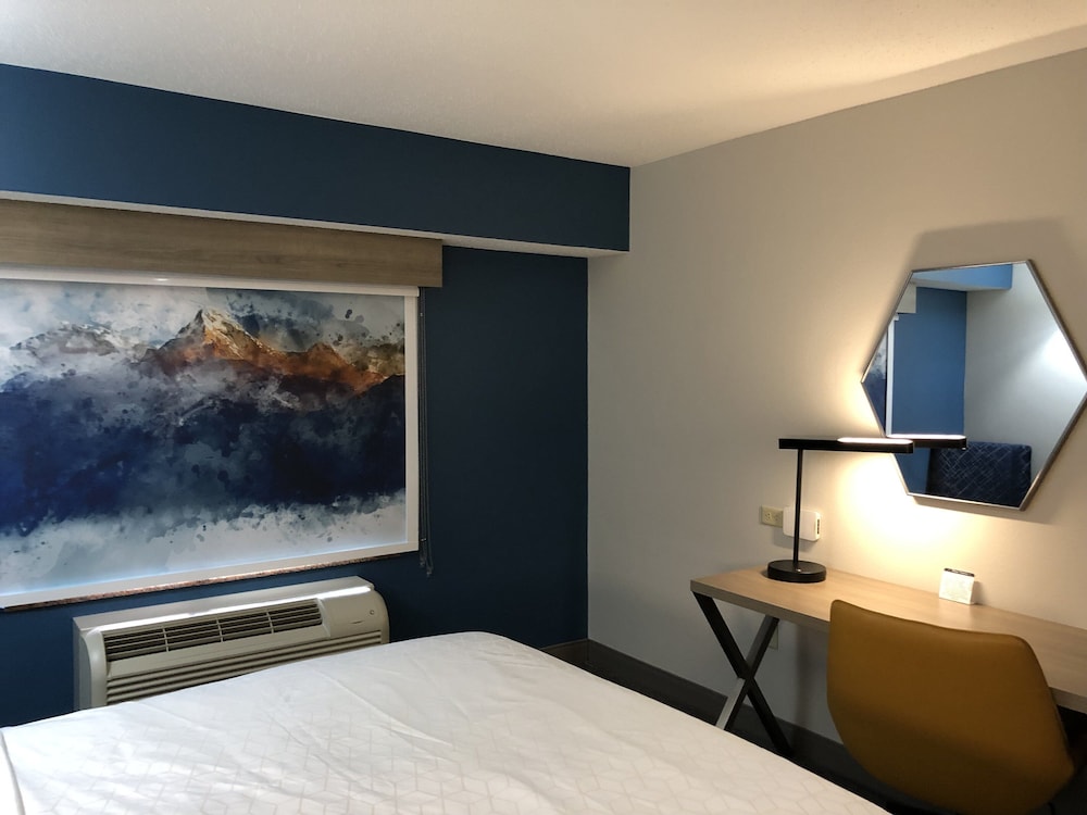 holiday inn express hotel and suites donegal by ihg