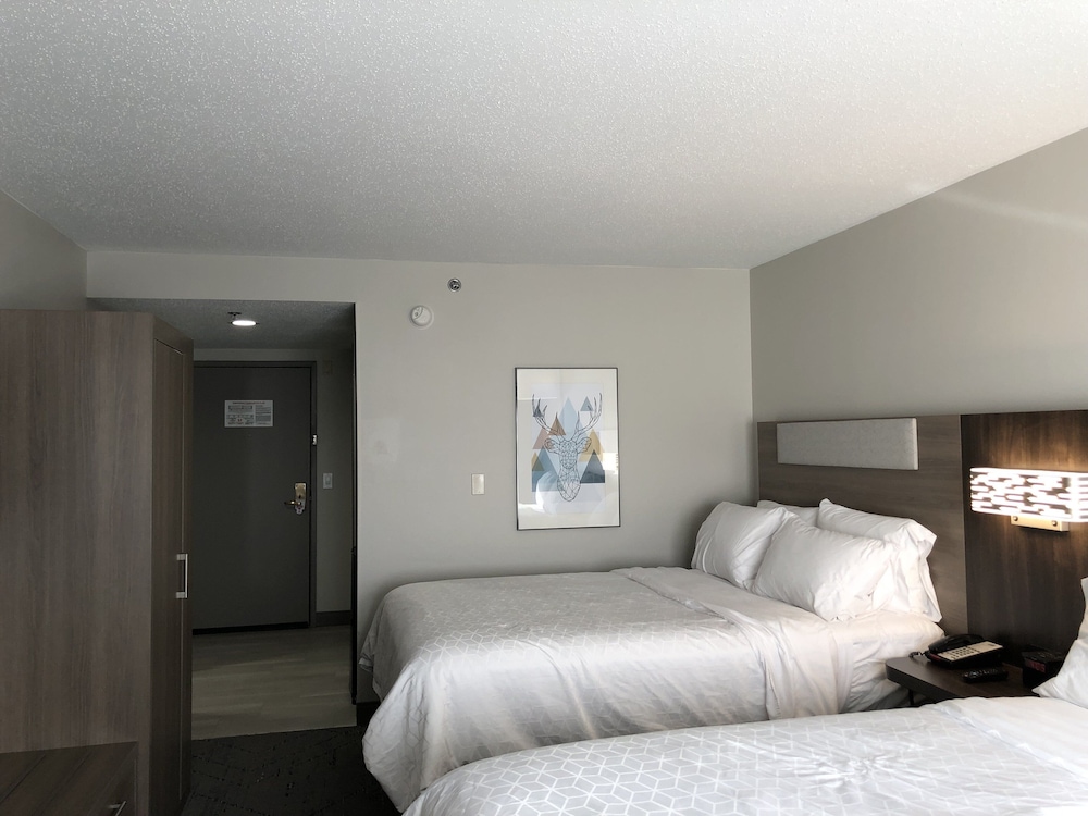 holiday inn express hotel and suites donegal by ihg