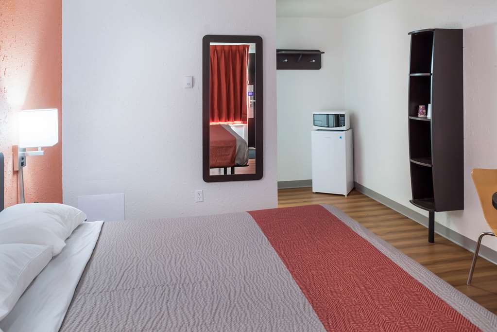 motel 6 fort st john bc