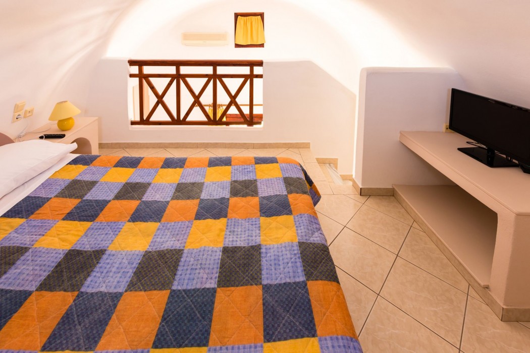 mandilaria studios