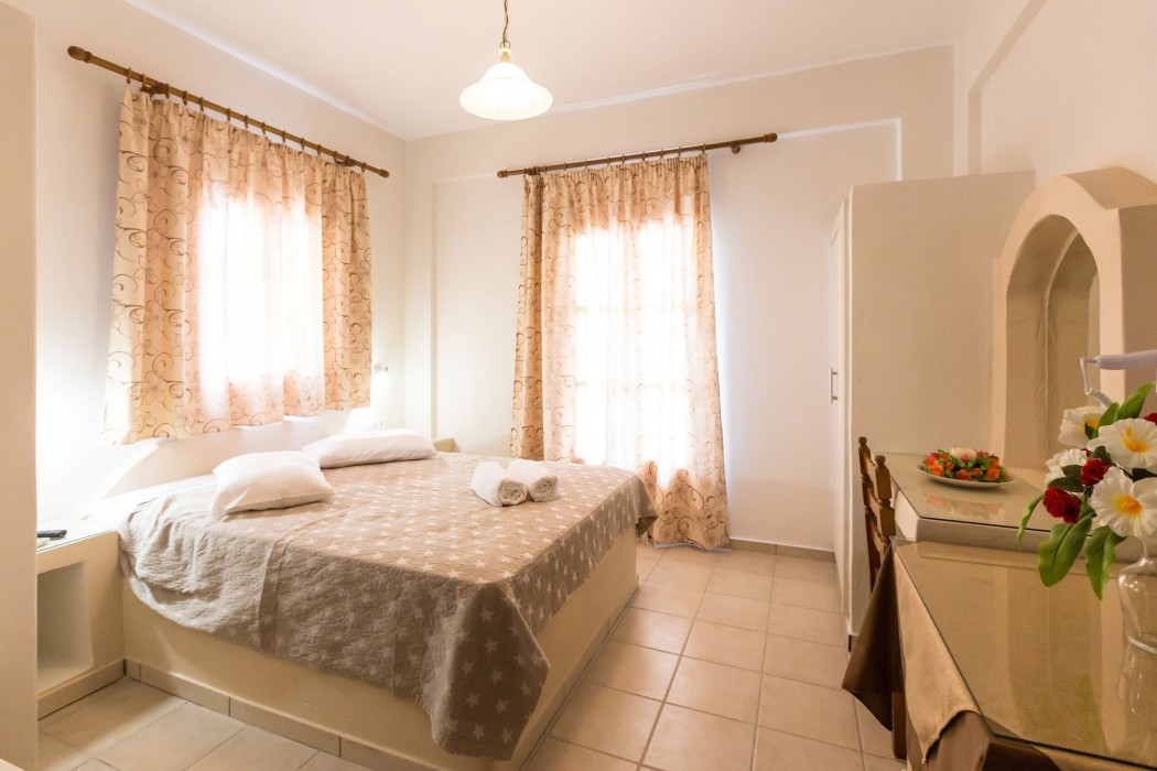 mandilaria studios