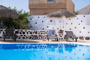 mandilaria studios