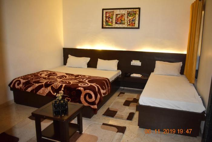 the kasturi hotel and resturant