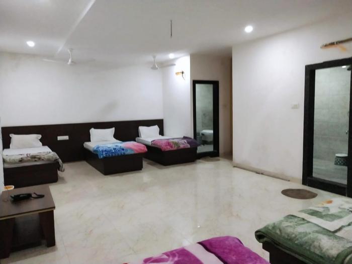 the kasturi hotel and resturant