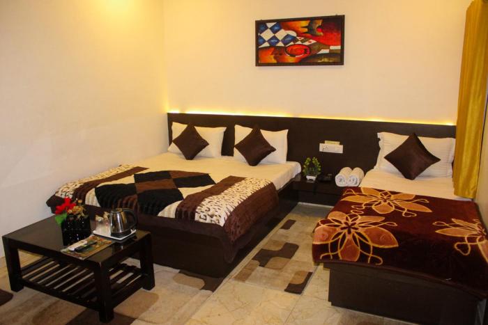 the kasturi hotel and resturant