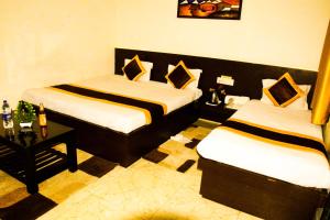 the kasturi hotel and resturant