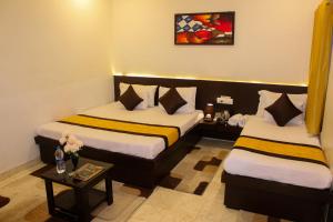 The Kasturi Hotel & Resturant,,3 star