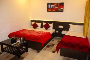 the kasturi hotel and resturant