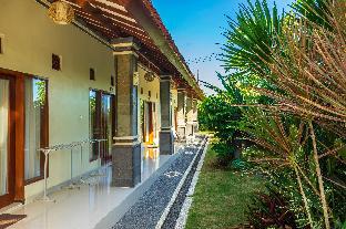 Lilis Cempaka Mas Guesthouse,Canggu>>Bali,2 star
