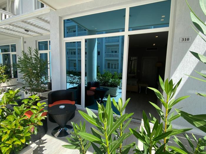 velipoja grand europa resort