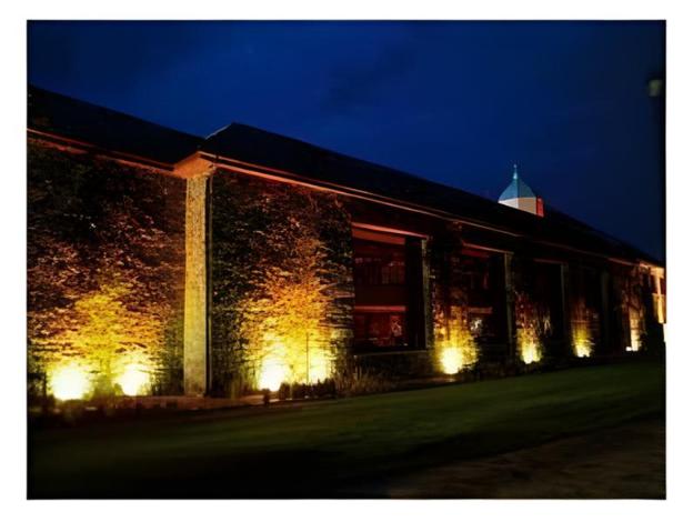 the court yard hotel